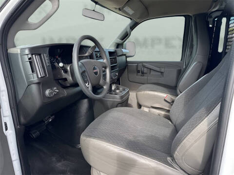 2023 GMC Savana 2500