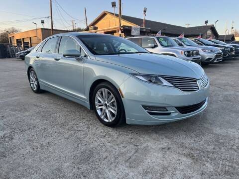 2013 Lincoln MKZ Hybrid for sale at Safeen Motors in Garland TX