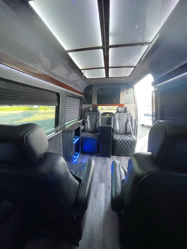 2013 Mercedes-Benz Sprinter 2500