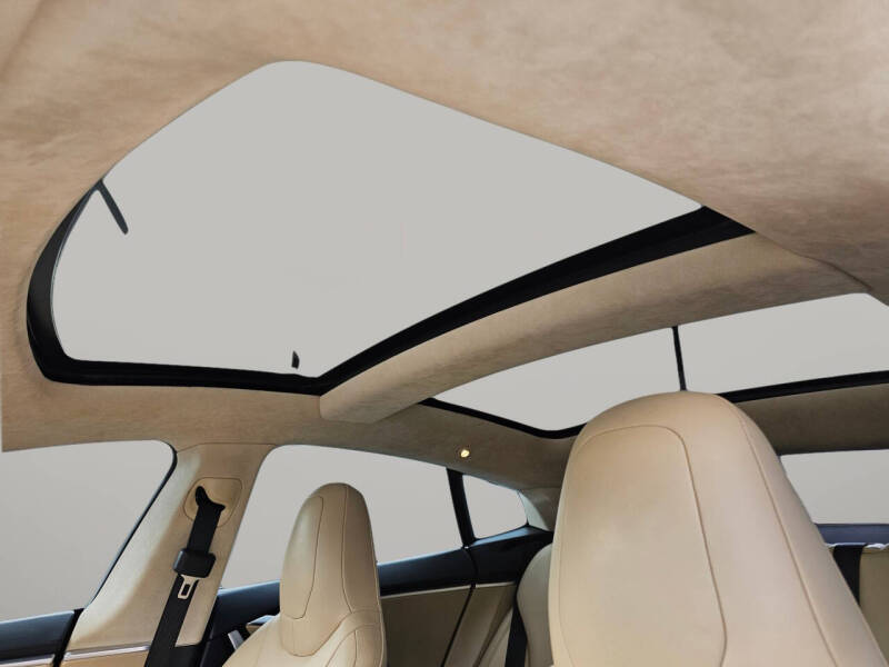 2014 Tesla Model S 85