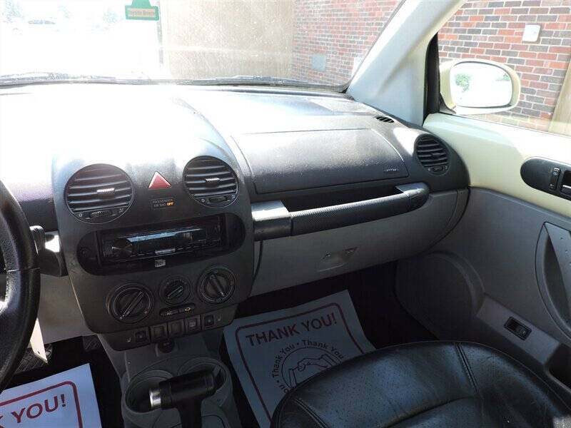 2005 Volkswagen New Beetle Convertible GLS