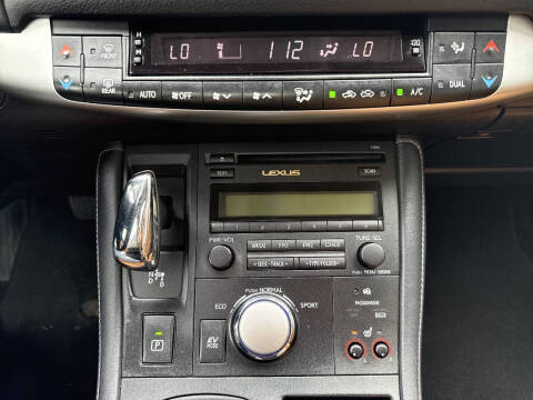 2013 Lexus CT 200h