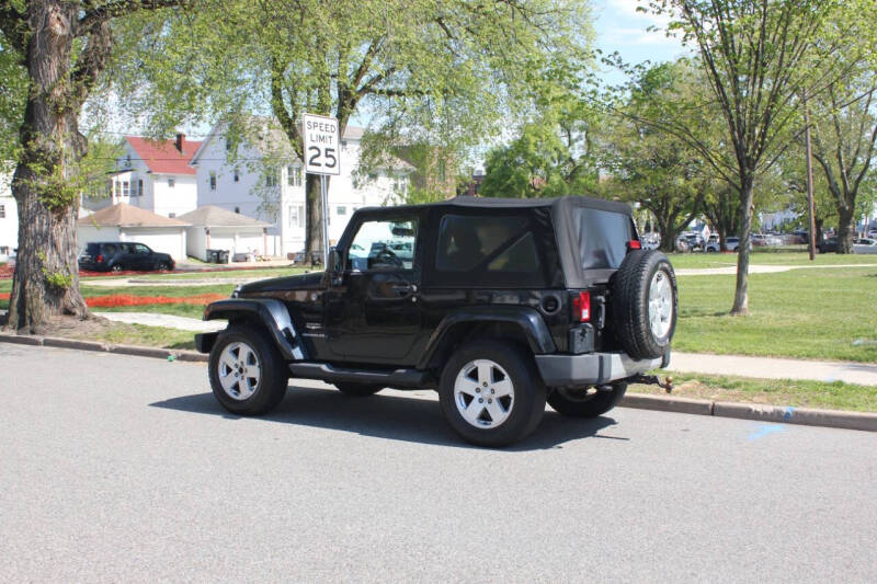 2012 Jeep Wrangler Sahara