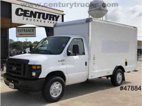 2015 Ford E-Series for sale at CENTURY TRUCKS & VANS in Grand Prairie TX