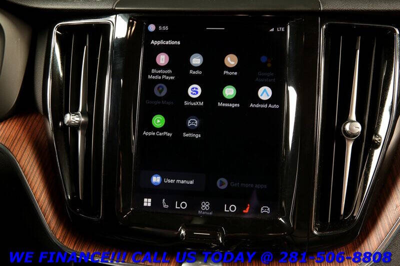 2023 Volvo XC60 B5 Plus Dark Theme