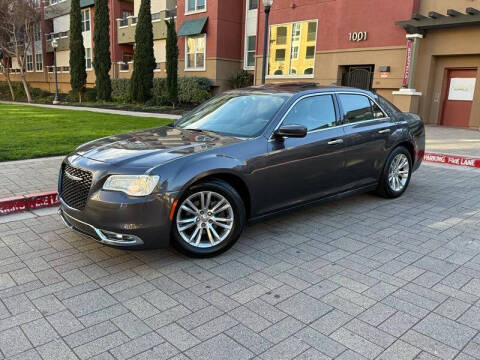 2016 Chrysler 300 C