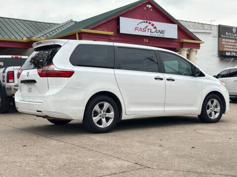 2015 Toyota Sienna L 7-Passenger