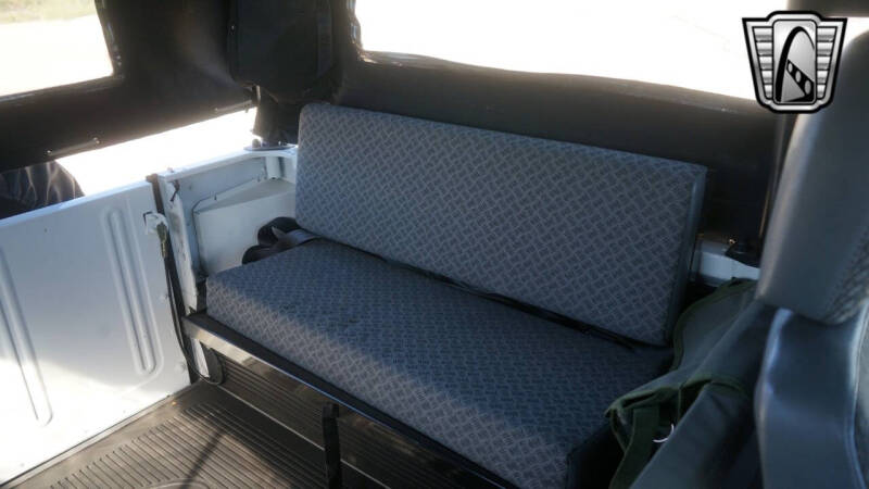 1986 Land Rover Defender