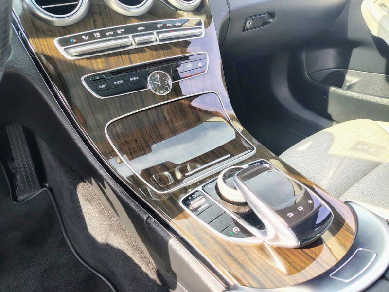 2016 Mercedes-Benz C-Class