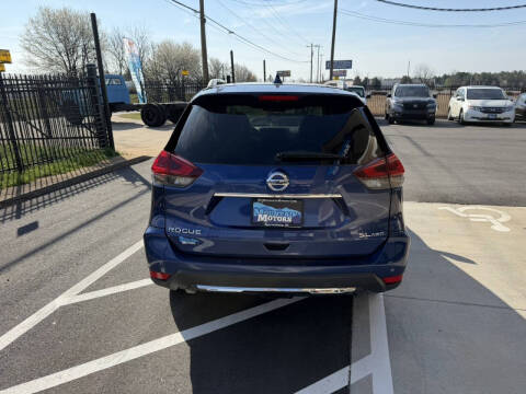 2020 Nissan Rogue SL
