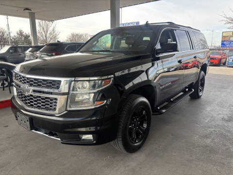 2017 Chevrolet Suburban LT