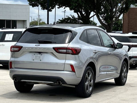 2024 Ford Escape ST-Line