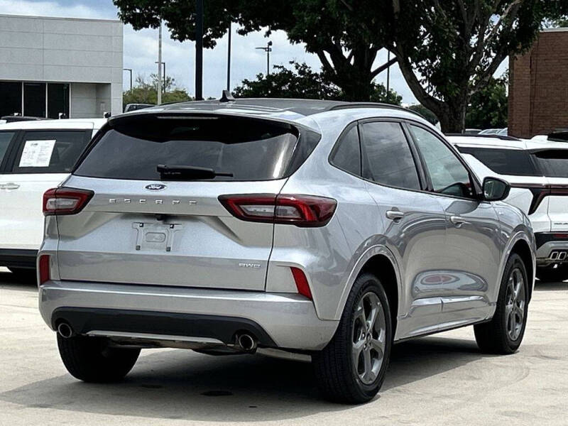 2024 Ford Escape ST-Line