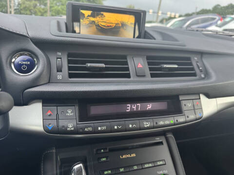 2011 Lexus CT 200h Premium