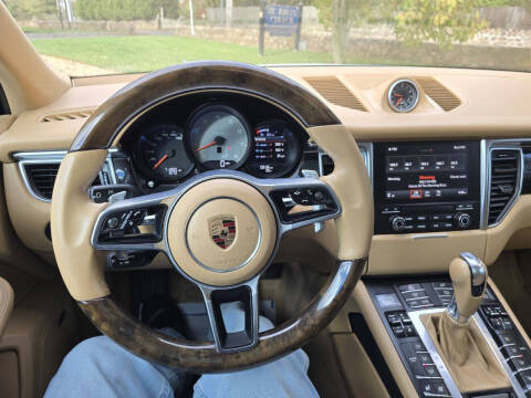 2017 Porsche Macan S