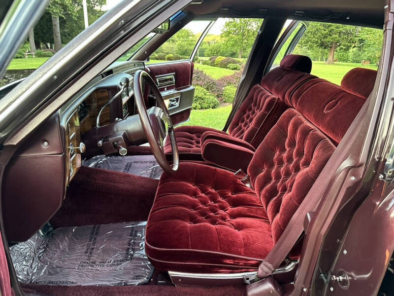 1987 Cadillac Brougham