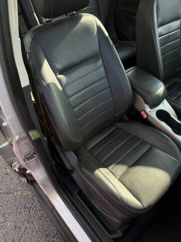 2013 Ford C-MAX Hybrid SEL