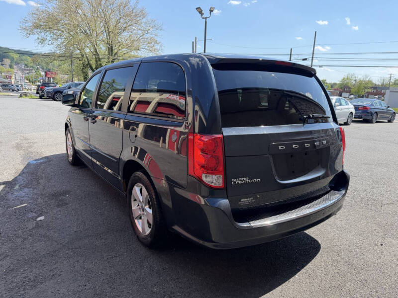 2013 Dodge Grand Caravan SE