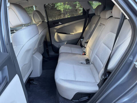 2016 Hyundai Tucson SE