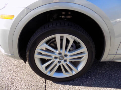 2018 Audi Q5 2.0T quattro Premium Plus