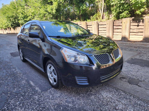 2009 Pontiac Vibe for sale at U.S. Auto Group in Chicago IL