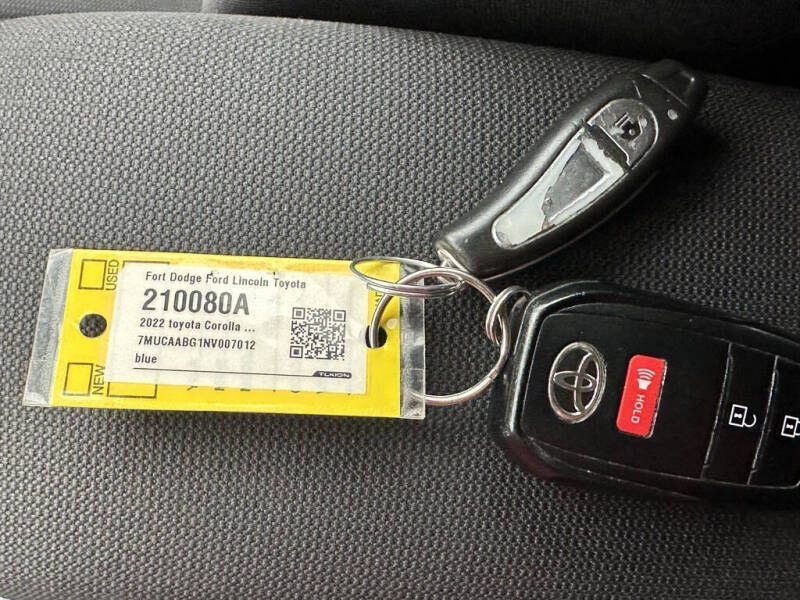 2022 Toyota Corolla Cross LE