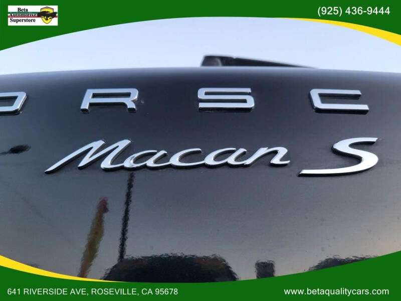 2015 Porsche Macan S