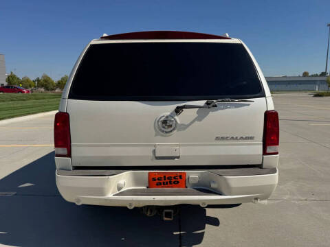 2004 Cadillac Escalade