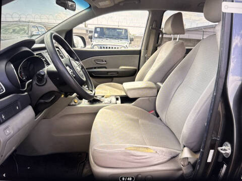 2017 Kia Sedona LX