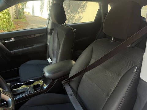 2015 Kia Sorento LX