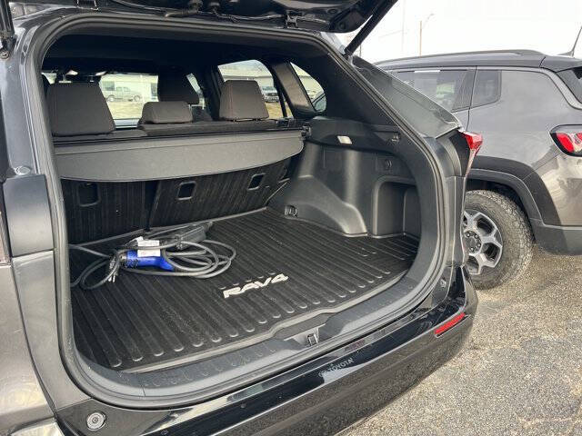 2023 Toyota RAV4 Prime SE