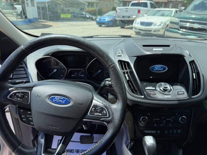 2017 Ford Escape Titanium
