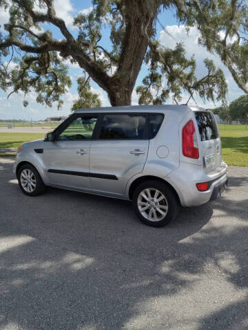 2012 Kia Soul +