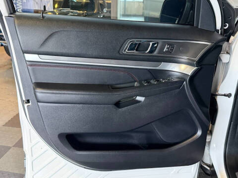 2019 Ford Explorer Sport