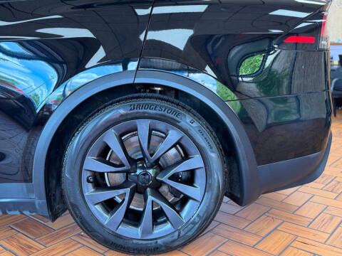 2023 Tesla Model X