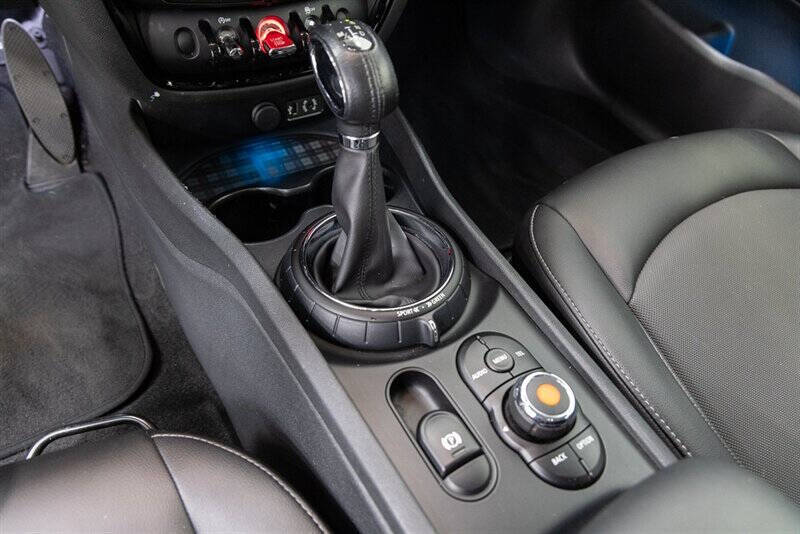 2017 MINI Clubman Cooper