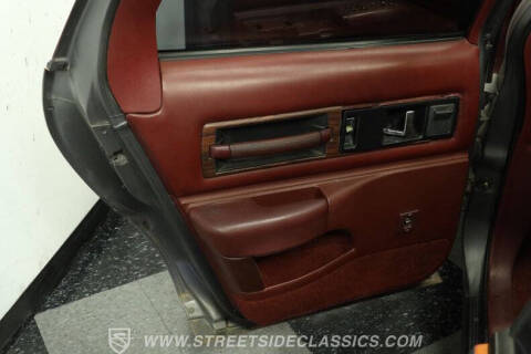 1992 Oldsmobile Custom Cruiser