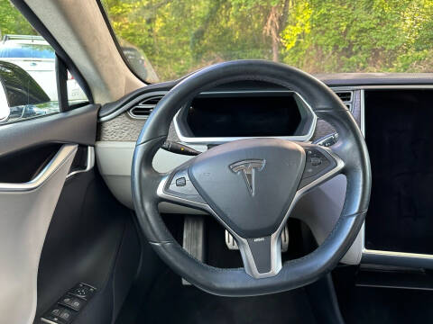 2013 Tesla Model S Performance