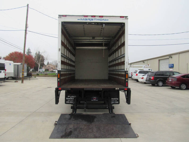 2012 Mitsubishi Fuso FE160