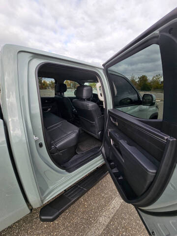 2022 Toyota Tundra SR5