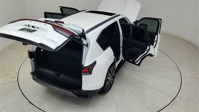 2023 Lexus LX 600 Luxury