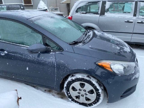 2016 Kia Forte for sale at WELLER BUDGET LOT in Grand Rapids MI