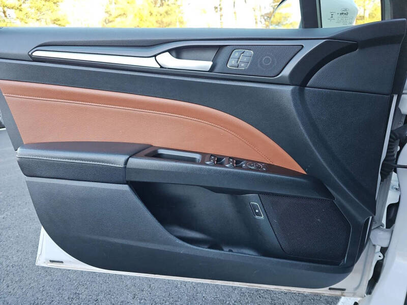 2019 Ford Fusion Hybrid Titanium