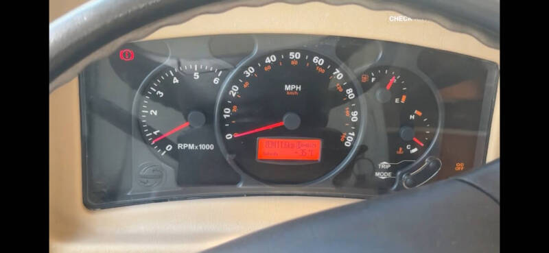 2003 Winnebago Adventurer