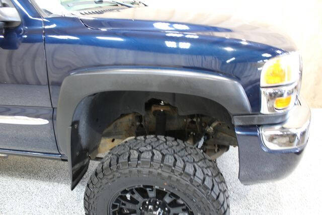 2005 GMC Sierra 2500HD