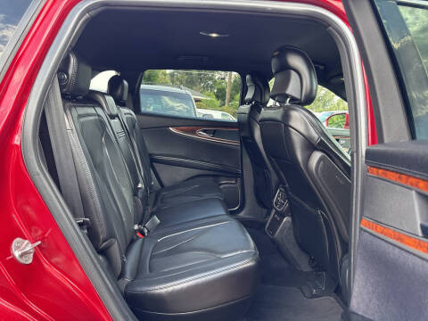 2017 Lincoln MKX Select