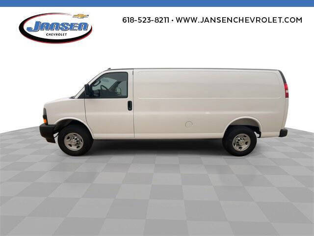 2025 Chevrolet Express 2500