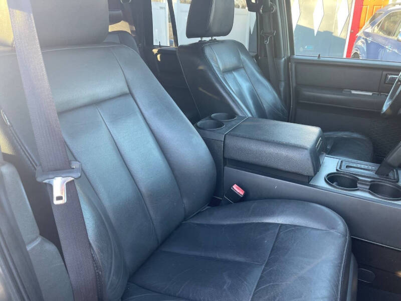 2008 Ford Expedition XLT