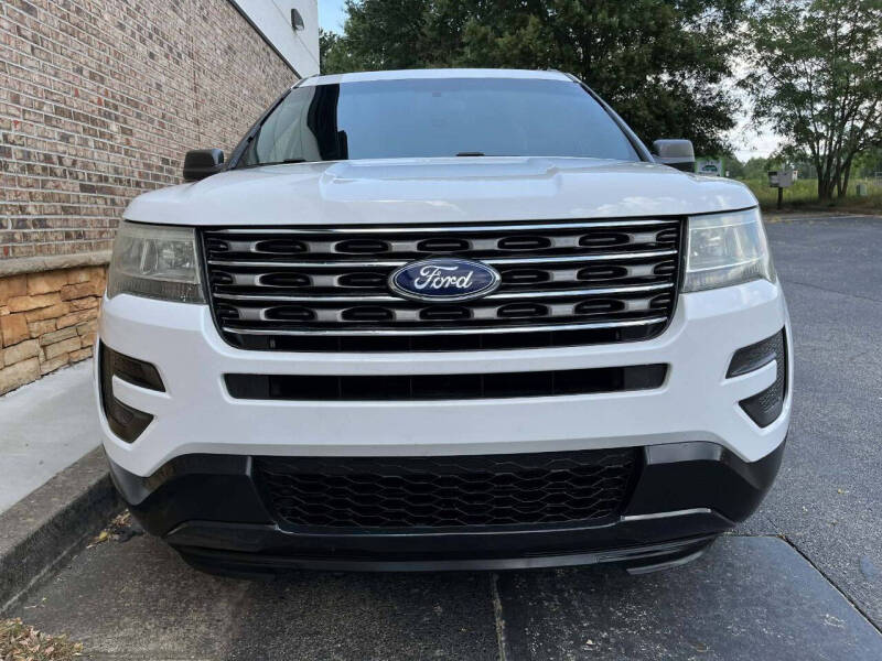 2016 Ford Explorer