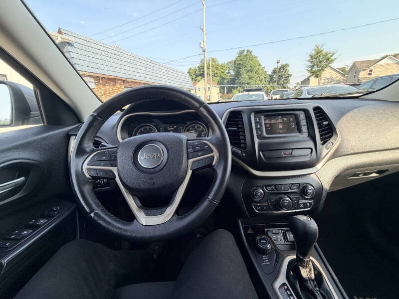 2016 Jeep Cherokee Latitude